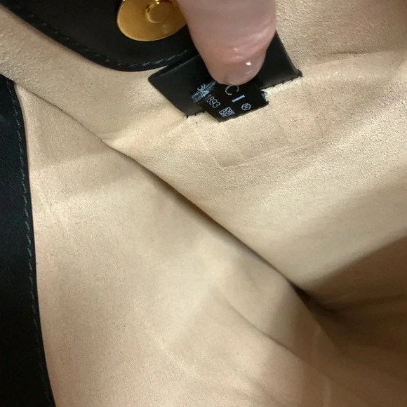 Gucci bag - Picture 16 of 16